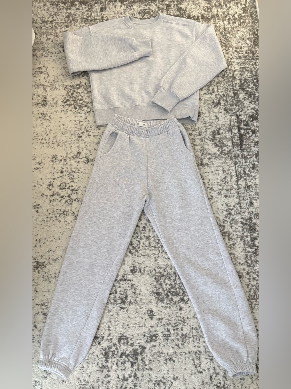 Zara girls sweatshirt and jogger set